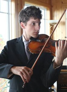 etienne-saint-laurent-violoniste-354x480